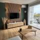 Marina View Empuriabrava - Appartement sud-ouest au canal avec terrasse, Empuriabrava