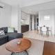 Central 1-Bed Apartment with Secure Parking, Melbourne (foto 2)
