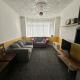 Entire home, 2 double beds, free wifi, near QE, Birmingham (foto 2)