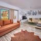 2 Bedrooms, 2 Bathrooms & Garden, Bratislava - Photo 9