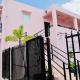 Room 2: Stylish Escape by Calle Cerra Art, San Juan (Foto 5)