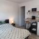 Chambre avec Kitchenette, Évran