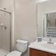Metro & Andrews AFB Nearby Perfect Townhome!, Кэмп-Спрингс (фото 6)