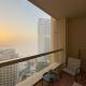 Luxe 2BR Dubai Retreat with Ain Dubai View for 6 guests Dubaï - Photo 4