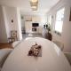 Wohlfühloase - Moderne Ferienwohnung mit großem eingezäuntem Garten in Alleinlage an Feld & Wald, Natur pur trifft auf Komfort, Wellness und gute Erholung, Alpen - Foto 1