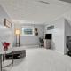 Cosy house, home away from home, Grove City (photo 5)