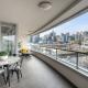 Modern 2BR 2Bath Darling Harbour Views, Pool, Parking, Spa & Gym
