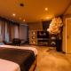 Hotel Buren, Buren