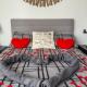 Luxury apartment steps from Battersea Power ST and close to Victoria & Chelsea, Londýn - Fotografie 3