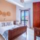 Spacious 5-Person Apartment by Alecos Studios
