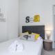 ETATS UNIS 893 - Studio on Seafront in Old Town, Nice - Fotografie 4