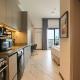 Welhome - Chic Studio with Balcony & City Views in Dubai, Dubaï - Photo 7