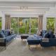 Lush Green Hideaway Guest Suite near Newmarket, Окленд - Фото 2