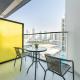 Studio Near Dubai Autodrome & Trump Golf Club, Binghatti Amber, JVC By Deluxe Holiday Homes, Dubaj - Fotografie 9