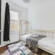 Sleek 2-Bed with Outdoor Space, Londýn - Fotografie 7
