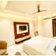 HOTEL LUXUARY VEDANGAM Near Shree Kashi Vishwanath Temple and Ganga Ghat - Luxuary And Spacious Room - Fully Air Conditioned Hotel - Restaurant - Lift Facilities - A Top Rated Hotel, Kashi - 写真 3