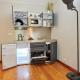 Cozy City Escape - Stylish & Renovated, Torino - Foto 7