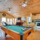 Resort Cabin with Private Hot Tub! Sevierville - Foto 4