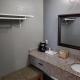 King Bed Hotel Studio 106, Livingston (photo 5)