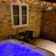 Tranquil retreat with hot tub, Stoke Bruerne (foto 3)