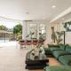 Modern pool home 13 mi from Disney sleeps 12, West Covina - Fotografie 1