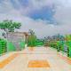 Villa Panderman Asri with Private Pool and Rooftop, Tlekung (foto 3)