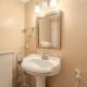 NARVAEZ BRIGHT & SPACIOUS - Private room, bathroom, entrance near light rail Campbell - Fotografie 5