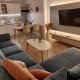 COZY Apartment GREAT Location, Тирана - Фото 2
