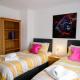 3BR,1 bathroom,1 shower,2 x FREE off street parking,CCTV,Perfect for business Trip & Families holiday & working proffesional-long term,M1-5Min,WI-Fi 500Mb,Netflix,Secure Private garden,Fully equiped kitchen-Peaceful & Convenient, Nottingham - Foto 4