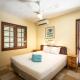 Blue Bay Hideaway - Just Steps from the Beach Блу-Бэй - Фото 10