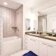 Snazzy 3 Bedroom High Rise with Pool, Hot Tub and Rooftop Deck, Los Angeles - Foto 8