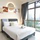 Studio Lake View at Palazio Mount Austin IKEA Aeon Free Netflix by GDRAGON HomeStay Johor Bahru - Foto 1