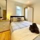 Cozy Balcony Flat With Canal View, Londýn - Fotografie 8