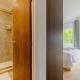 Chic 2BD Hideaway in the Heart of Shoreditch, London - Photo 4