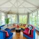 StayVista at Villa Sunbird with Pool and WiFi, アンジュナ - 写真 4