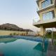 Mountain Gaze Villa - The Dream Stays ll 4 Ac rooms ll Big Pvt Pool ll Hill View, Lonavala - Foto 2