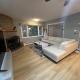 Home away!, Littleton (fotografie 3)