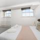 Central London 2BR 4 Min Walk to Liverpool St, London - Photo 5