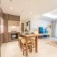 Partial Marina and City Views 1BR, Close to JBR Beach, Palace Beach Residence Tower 2,Emaar Beachfront ,Dubai Marina by Deluxe Holiday Homes, Dubaj - Fotografie 9