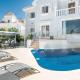 Exclusive Villa, private pool, BBQ and beach access REMS