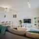 The Green Haus - A Serene Stay, Manchester - Photo 6