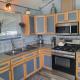Cute Cottage with fully fenced yard, Blaine (photo 10)