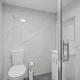 Central Flat 3 bedroom, 2 bathroom - StayByNumbers Belfast - Photo 7