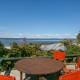 Charming 3BR Retreat With Fireplace and Views, Taupo - Photo 1