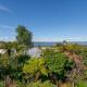 Charming 3BR Retreat With Fireplace and Views, Taupo - Photo 6