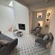 ARLES: Duplex Chic Centre - Clim & Vue Imprenable - FR-1-765-29 - Foto 2