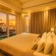 Luxurious 2BR near Solaire, Okada, Airport, Manila - Foto 1