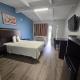 Luxury Inn & Suites, Nacogdoches (photo 3)