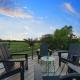 Container Home with Rooftop Views and Pickleball, Bellmead - Photo 2