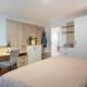 Modern Apartment, Full Kitchen, for 6, Gmunden (Foto 10)